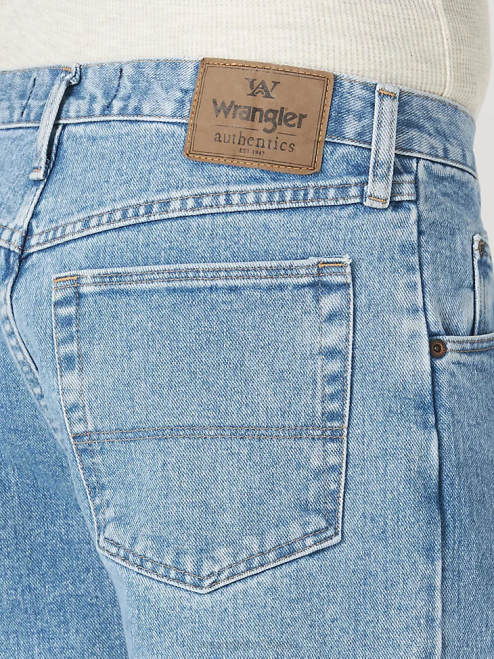 Wrangler Clothing Light Stonewash (10ZM200LS) Men Authentics Relaxed Fit Cotton Jean 8V2H112