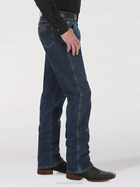 Wrangler Clothing Light Wash (96CFVLW) Men Five Star Premium Performance Series Regular Fit Jean 8V2H69