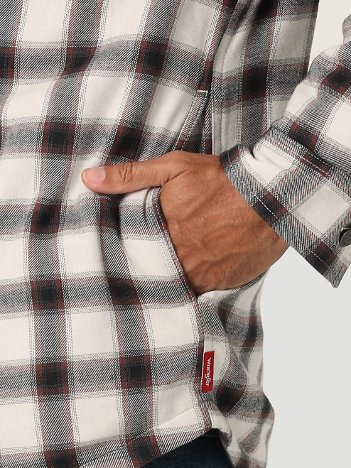 Wrangler Clothing Lilly White (112324451) Men Heavyweight Plaid Sherpa Lined Shirt Jacket 8V2H390