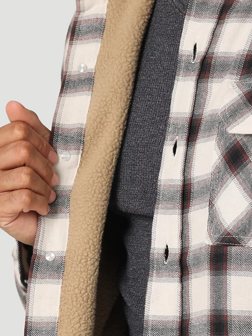 Wrangler Clothing Lilly White (112324451) Men Heavyweight Plaid Sherpa Lined Shirt Jacket 8V2H390