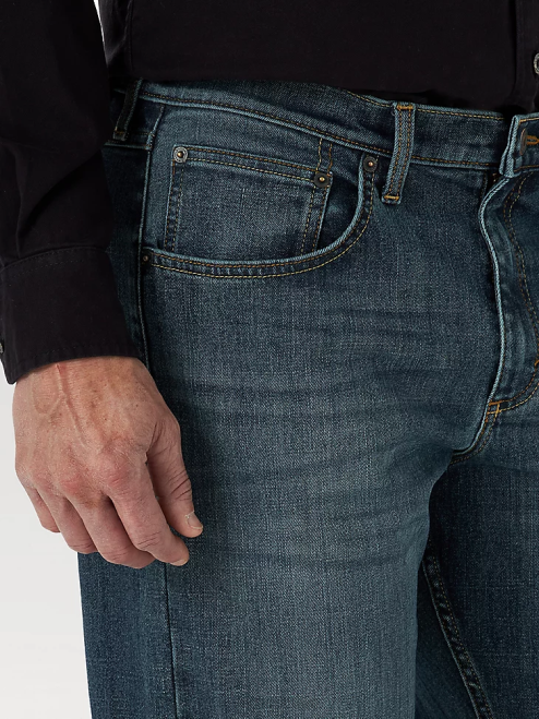 Wrangler Clothing Marine (MGW15MA) Men Relaxed Fit Flex Jean 8V2H172