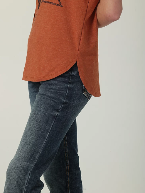 Wrangler Clothing Mid Denim (LW7006D) Women Long Sleeve Western Snap Denim Shirt 8V2H880