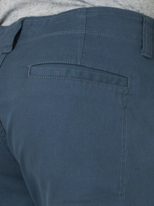 Wrangler Clothing Midnight Blue (10ZM6ACMB) Men Authentics Stretch Cargo Short 8V2H557