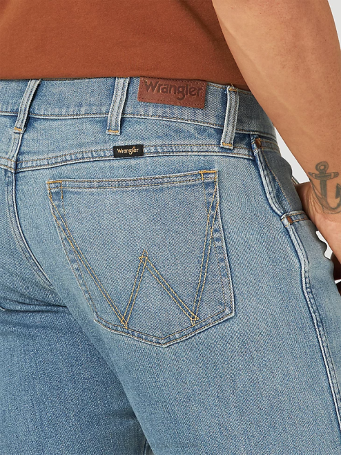 Wrangler Clothing Miles (112315332) Men Slim Fit Bootcut Jeans 8V2H184