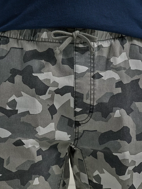 Wrangler Clothing Monument Camo (112336239) Men Free To Stretch Drawstring Cargo Short 8V2H554