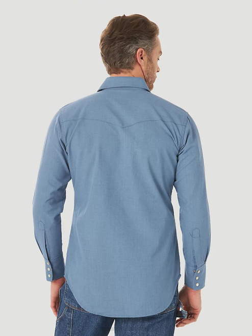 Wrangler Clothing Navy/Black (FR123BL) Men FR Flame Resistant Long Sleeve Western Snap Plaid Shirt 8V2H500