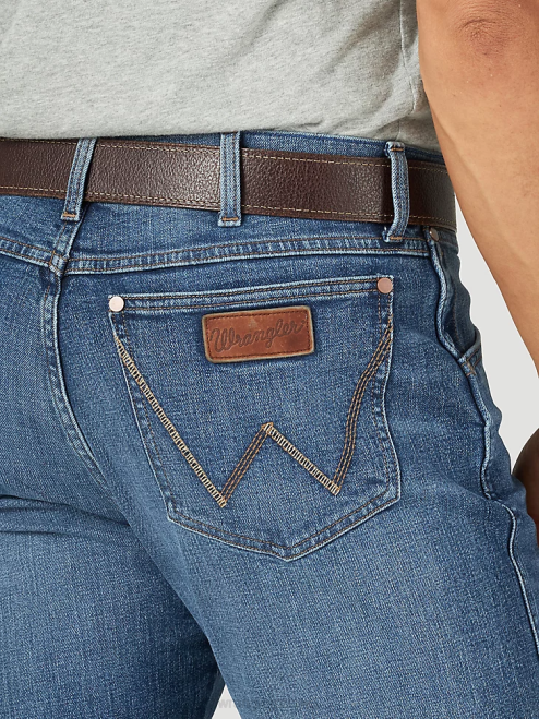 Wrangler Clothing Nightsky (1077MWZNS) Men Retro Slim Fit Bootcut Jean 8V2H6