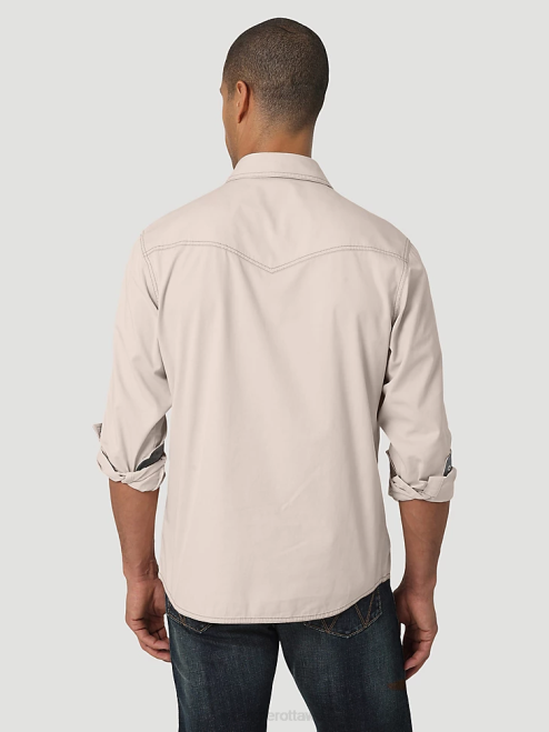 Wrangler Clothing Pale Tan (112327789) Men Retro Premium Long Sleeve Button-Down Solid Shirt 8V2H305
