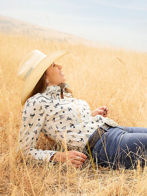 Wrangler Clothing Red (112327234) Women Retro Americana Bandana Western Snap Shirt 8V2H882