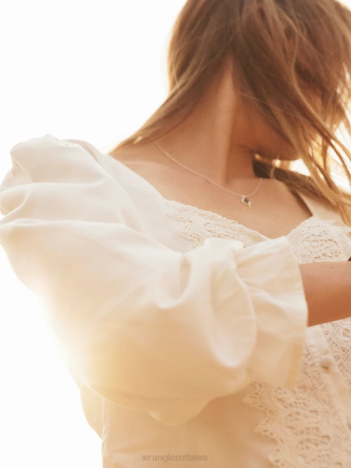 Wrangler Clothing Red (112327234) Women Retro Americana Bandana Western Snap Shirt 8V2H882