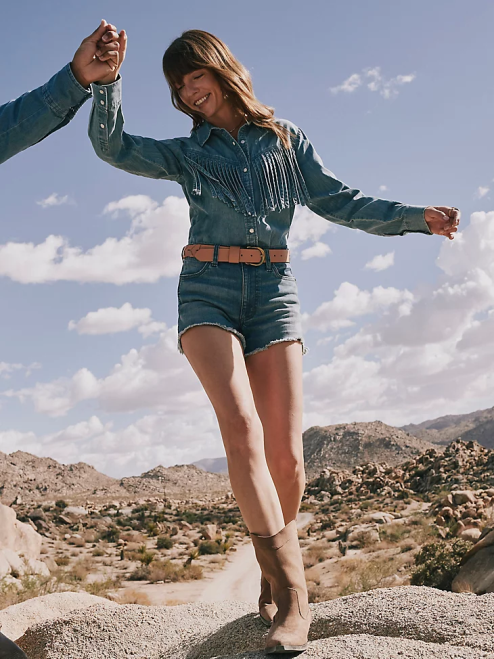 Wrangler Clothing Red (112327234) Women Retro Americana Bandana Western Snap Shirt 8V2H882