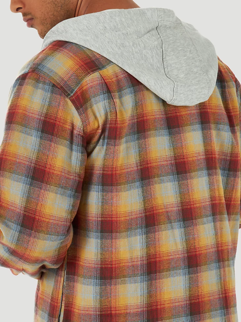 Wrangler Clothing Red/Yellow (ZHEEPAT) Men Authentics Quilted Flannel Shirt Jacket 8V2H394