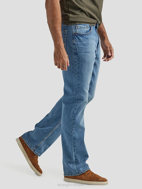 Wrangler Clothing Riptide (10ZM4RBRP) Men Authentics Relaxed Fit Bootcut Jean 8V2H122