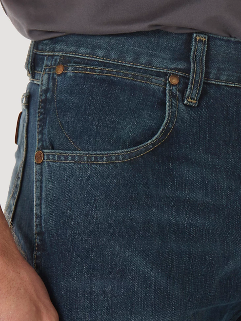 Wrangler Clothing River Wash (77MWZRW) Men Retro Slim Fit Bootcut Jean 8V2H7