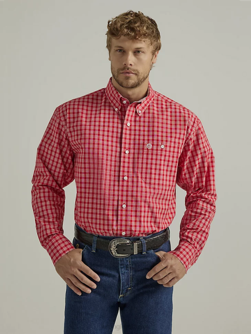 Wrangler Clothing Rosy Red Plaid (112327829) Men George Strait Long Sleeve Button Down One Pocket Plaid Shirt 8V2H318
