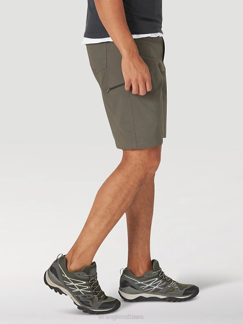 Wrangler Clothing Sagebrush (10ZM980SB) Men Authentics Comfort Waist Cargo Short 8V2H564