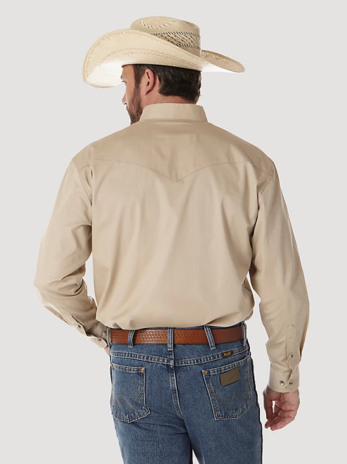 Wrangler Clothing Tan (MP3482T) Men Painted Desert Long Sleeve Button Down Lightweight Solid Twill Shirt 8V2H299
