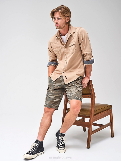 Wrangler Clothing Tan (MVR502T) Men Contrast Trim Western Two Snap Flap Pocket Shirt 8V2H437