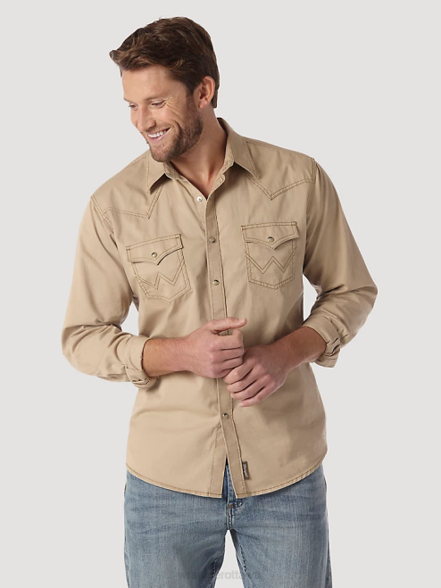 Wrangler Clothing Tan (MVR502T) Men Contrast Trim Western Two Snap Flap Pocket Shirt 8V2H437