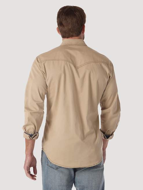 Wrangler Clothing Tan (MVR502T) Men Contrast Trim Western Two Snap Flap Pocket Shirt 8V2H437