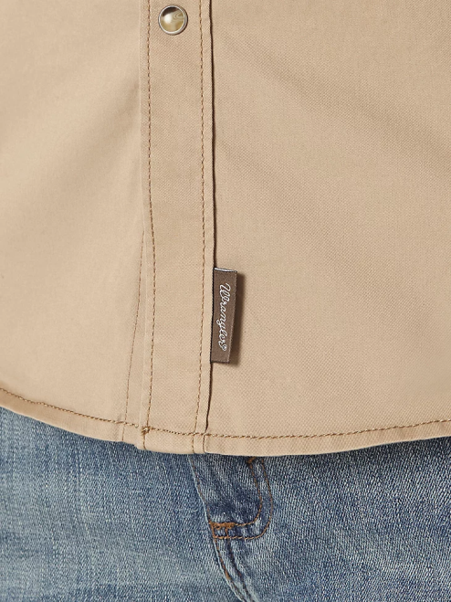 Wrangler Clothing Tan (MVR502T) Men Contrast Trim Western Two Snap Flap Pocket Shirt 8V2H437