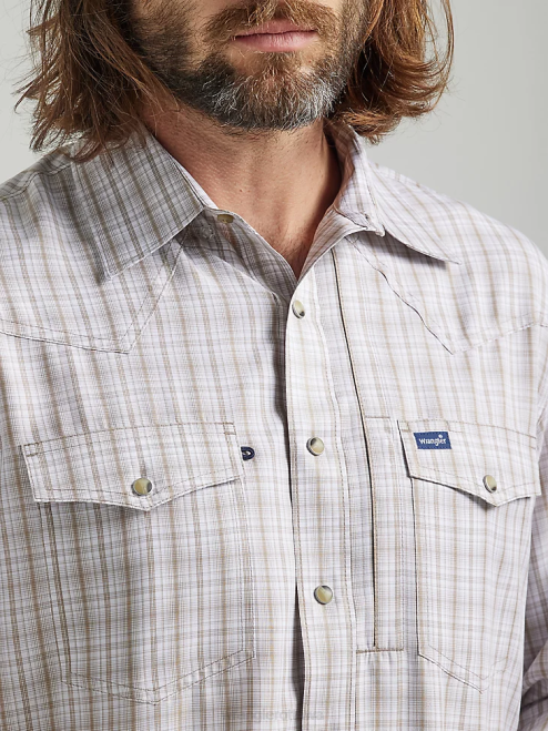 Wrangler Clothing Tan Plaid (112326185) Men Performance Snap Long Sleeve Plaid Shirt 8V2H435