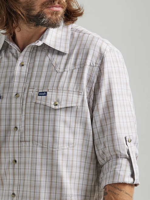 Wrangler Clothing Tan Plaid (112326185) Men Performance Snap Long Sleeve Plaid Shirt 8V2H435