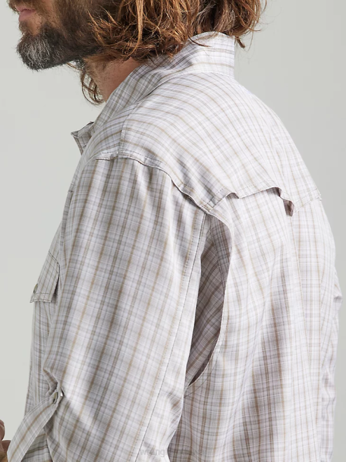 Wrangler Clothing Tan Plaid (112326185) Men Performance Snap Long Sleeve Plaid Shirt 8V2H435