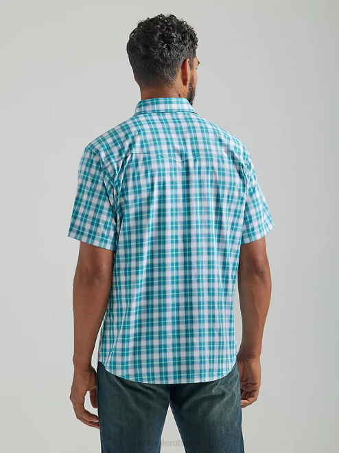 Wrangler Clothing Teal (112324685) Men Wrinkle Resist Short Sleeve Western Snap Plaid Shirt 8V2H443