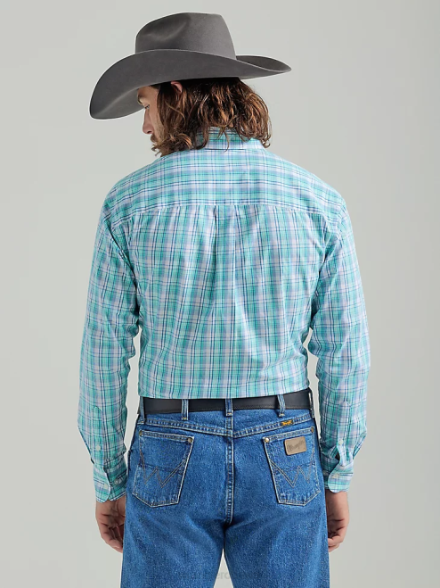 Wrangler Clothing Teal Floral (112324879) Men George Strait Long Sleeve Button Down One Pocket Plaid Shirt 8V2H315