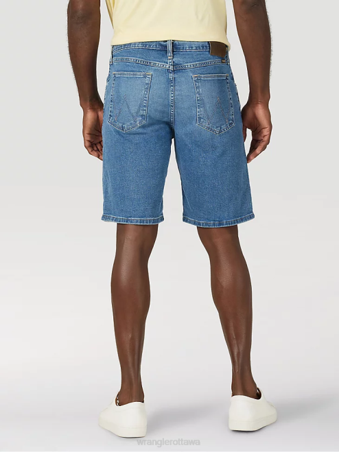 Wrangler Clothing Vintage Indigo (112317151) Men Free To Stretch Denim Short 8V2H580