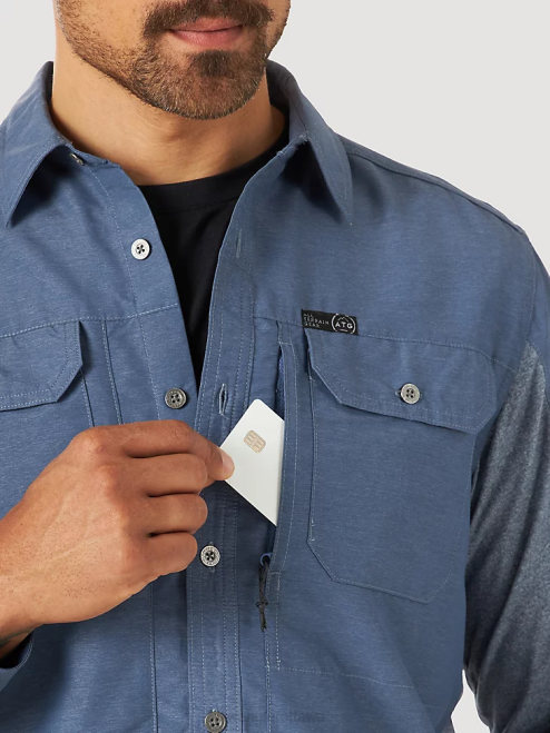 Wrangler Clothing Vintage Indigo (NSB89VN) Men ATG Mix Material Shirt 8V2H378