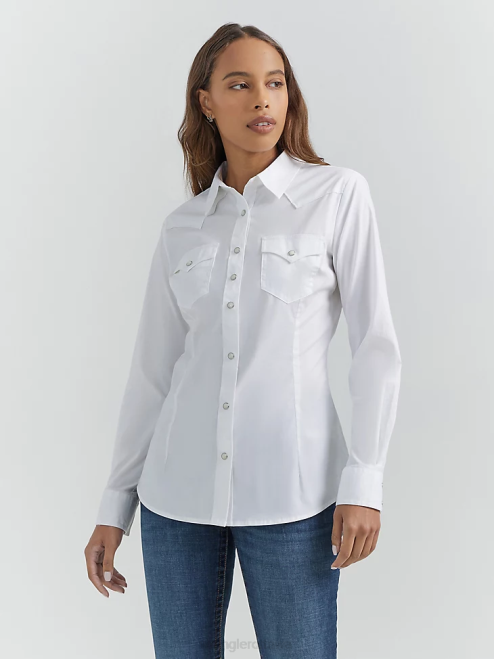 Wrangler Clothing White (LW1001W) Women Long Sleeve One Point Front and Back Yokes Solid Top 8V2H889