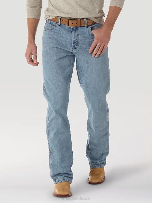 Wrangler Clothing Crest (WRT20CR) Men Retro Relaxed Fit Bootcut Jean 8V2H40