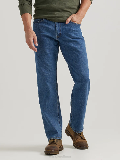 Wrangler Clothing Light Stonewash (ZM3CSSL) Men Authentics Relaxed Fit Comfort Flex Jean 8V2H197