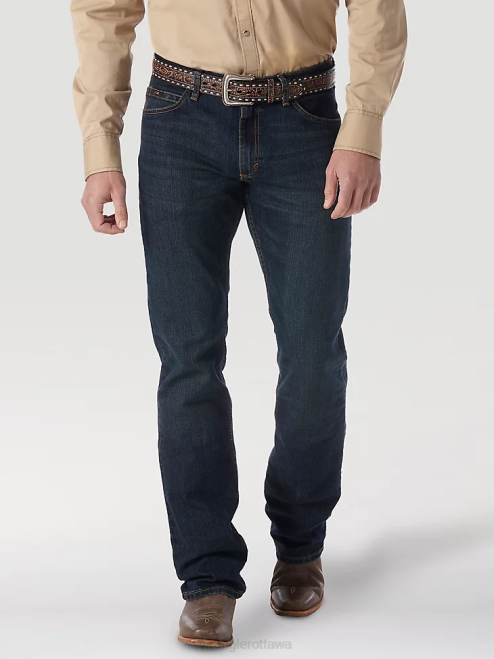 Wrangler Clothing Root Beer (02MACRB) Men 20X Advanced Comfort 02 Competition Slim Jean 8V2H134