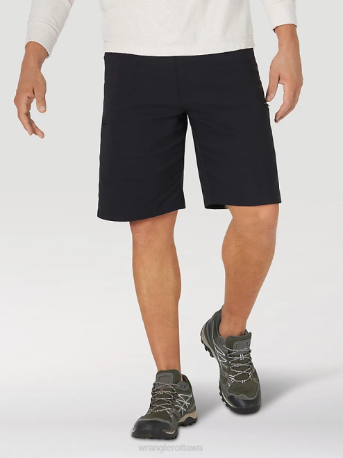 Wrangler Clothing Black (10ZM980BL) Men Authentics Comfort Waist Cargo Short 8V2H571