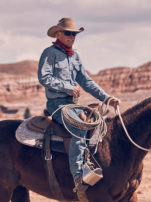 Clothing Chambray Blue (MS70919) Men Wrangler Cowboy Cut Firm Finish Long Sleeve Western Snap Solid Work Shirt 8V2H419