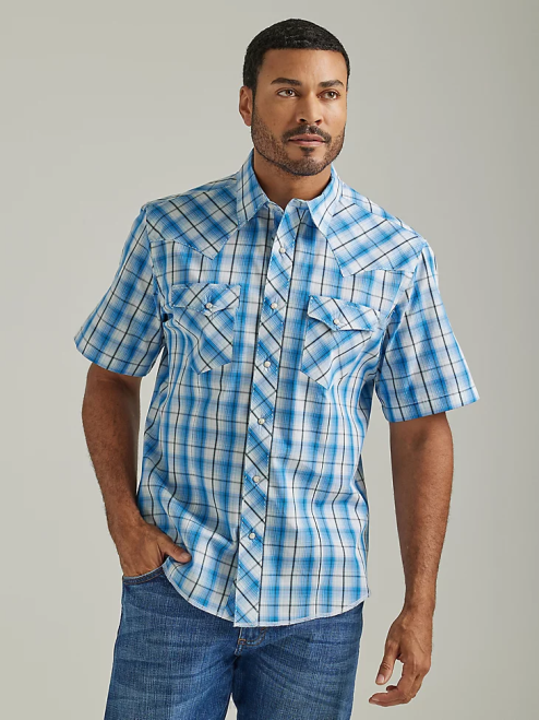 Wrangler Clothing Blue Horizons (112326469) Men Fashion Snap Short Sleeve Western Snap Plaid Shirt 8V2H460