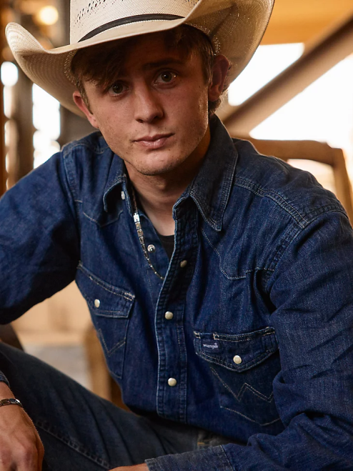 Wrangler Clothing Dark Denim (MS1041D) Men Cowboy Cut Long Sleeve Western Denim Snap Work Shirt 8V2H406