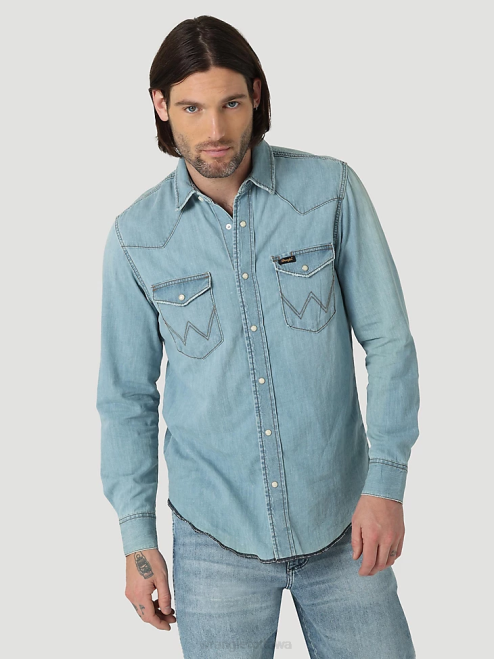 Wrangler Clothing Icy Blue (112319096) Men Heritage Workshirt 8V2H477