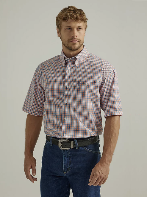 Wrangler Clothing Orange Peel (112327816) Men George Strait Short Sleeve 1 Pocket Button Down Plaid Shirt 8V2H312