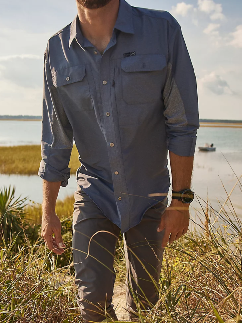 Wrangler Clothing Vintage Indigo (NSB89VN) Men ATG Mix Material Shirt 8V2H378